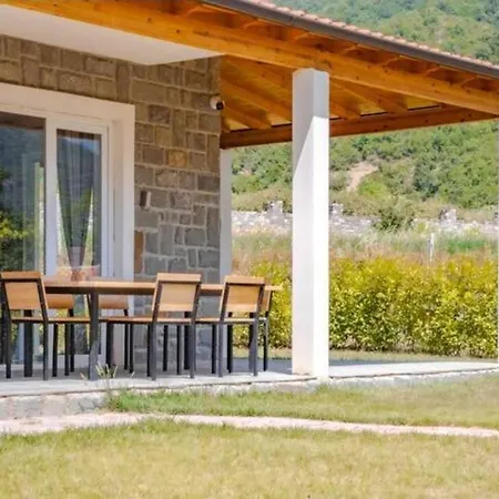 4 Letti In In Campagna Ferienhaus