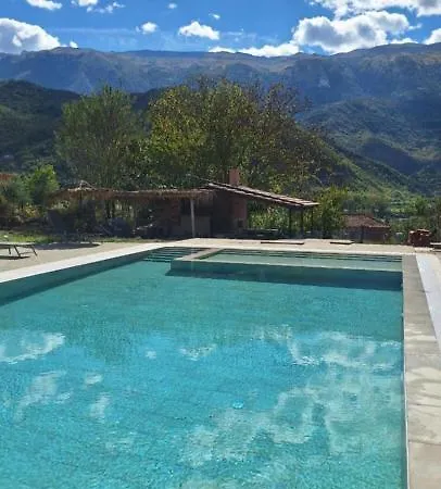 4 Letti In In Campagna Petran