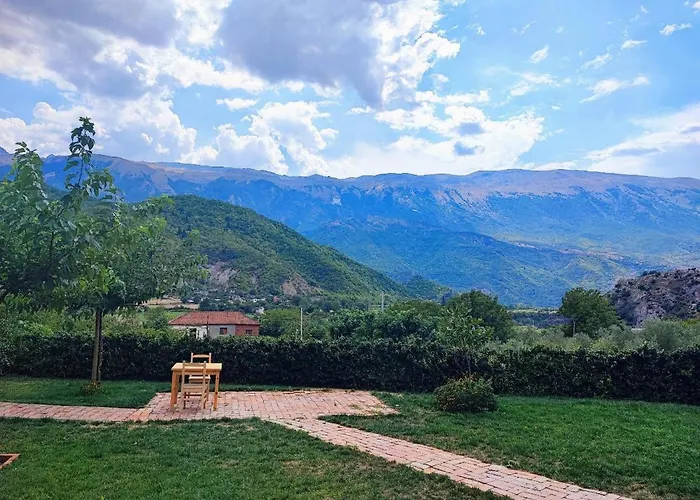 4 Letti In In Campagna Vakantiehuis